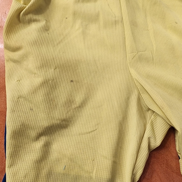 Nike Camo Tee and Neon Shorts Set - Picture 8 of 11